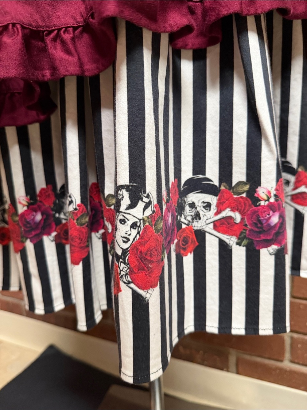 The Dress Shop Disney Pirates of the Caribbean Pirate Red Lace-up Dress Size S - Picture 3 of 13